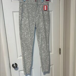 SPANX Gray and Beige Patterned Leggings